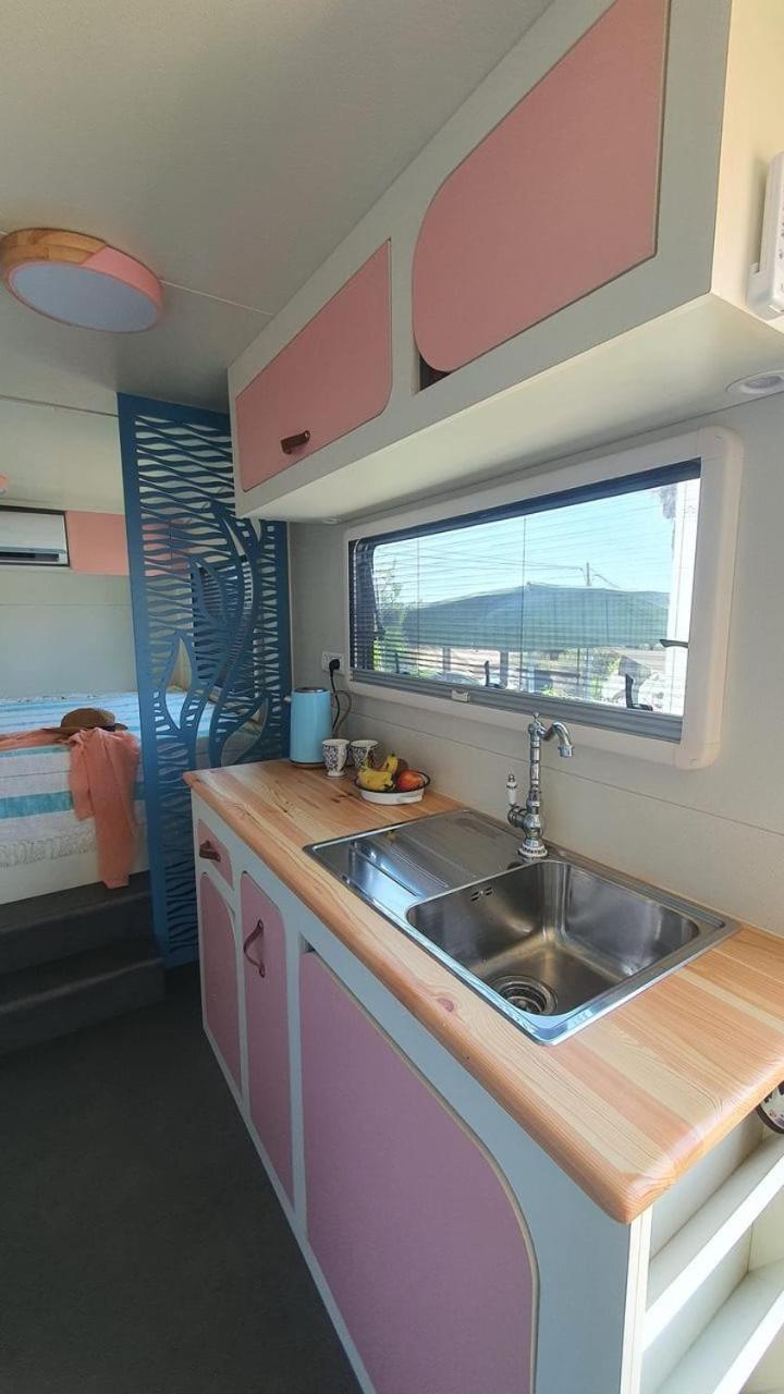 Cozy Seaview Glamping Caravan HaBonim Екстериор снимка